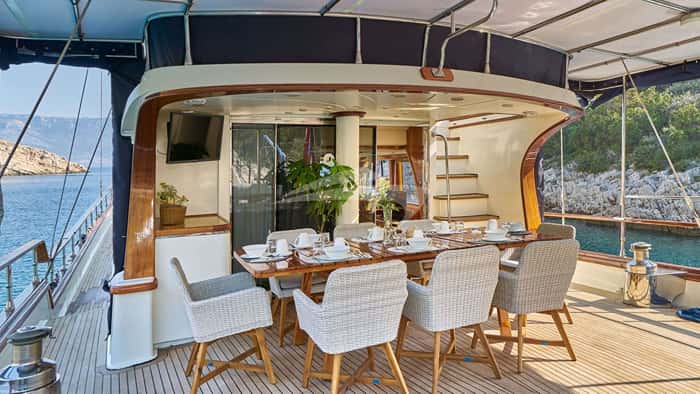 LOTUS 27m motor yacht charter, photo 5