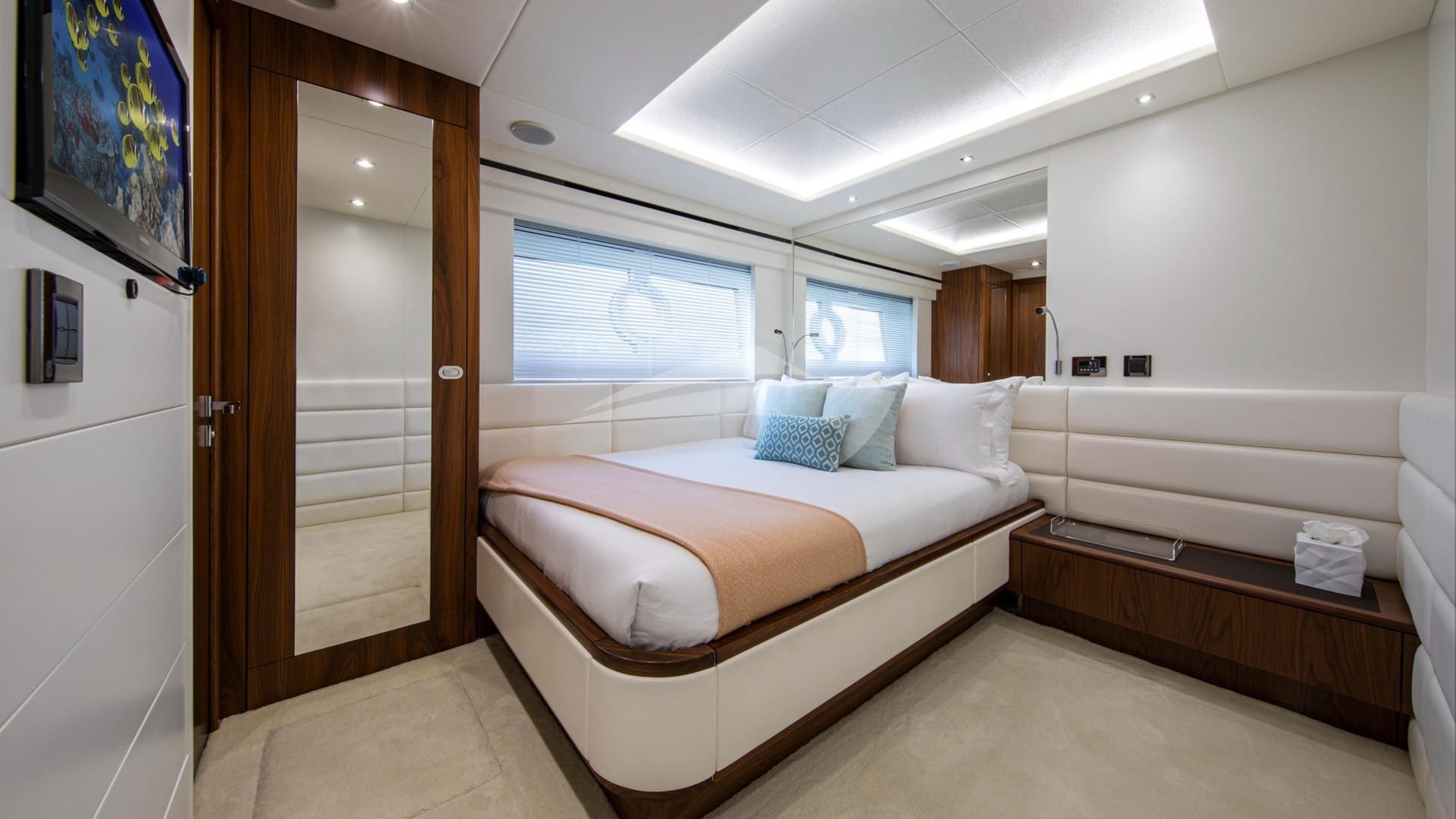 Rush X © YachtShot L046