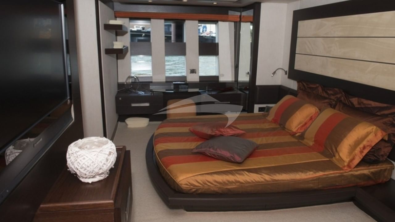 VIP Cabin