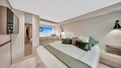 KNOT CAUGHT SLIPPIN 20m motor yacht charter, photo 7