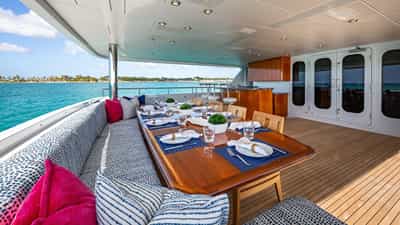 COCO RAY Aft Deck