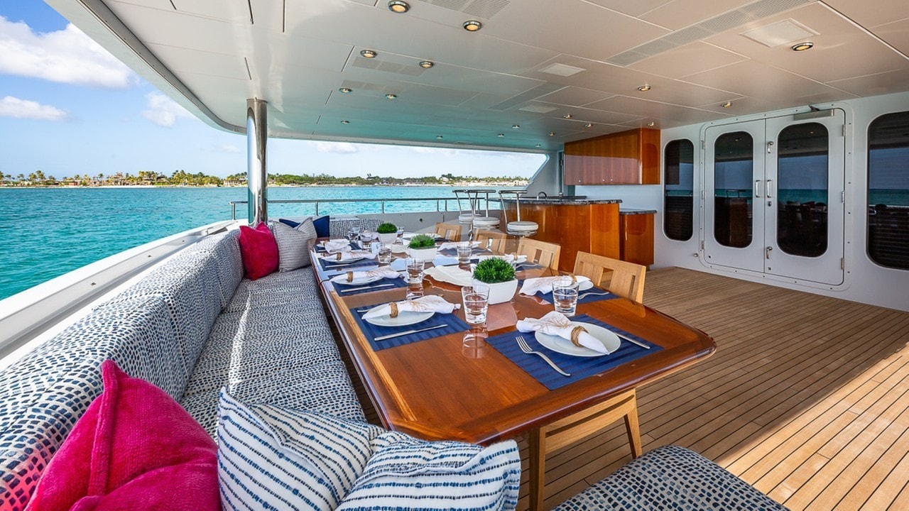 COCO RAY Aft Deck