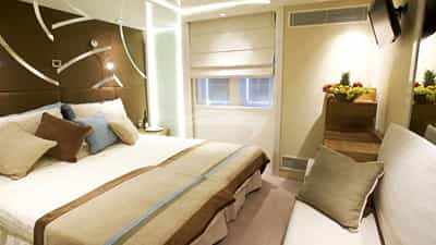 Guest Cabin