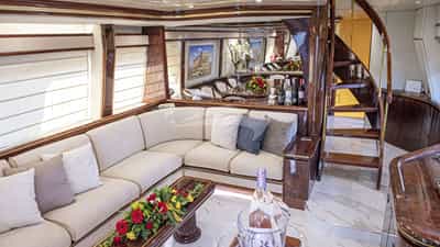 Saloon