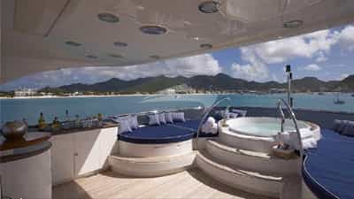 Top Deck Jacuzzi