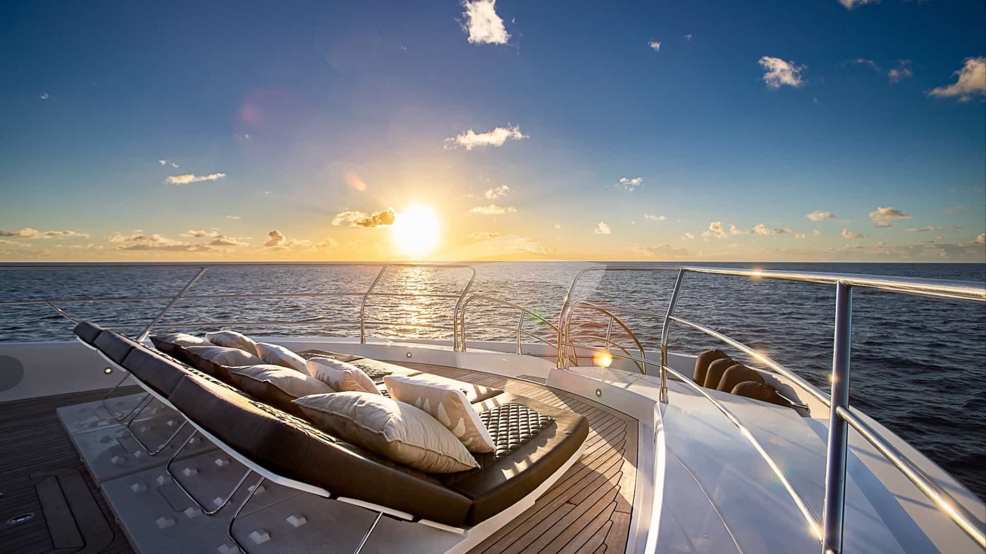 Sun beds in the bow