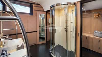 Master Cabin Shower