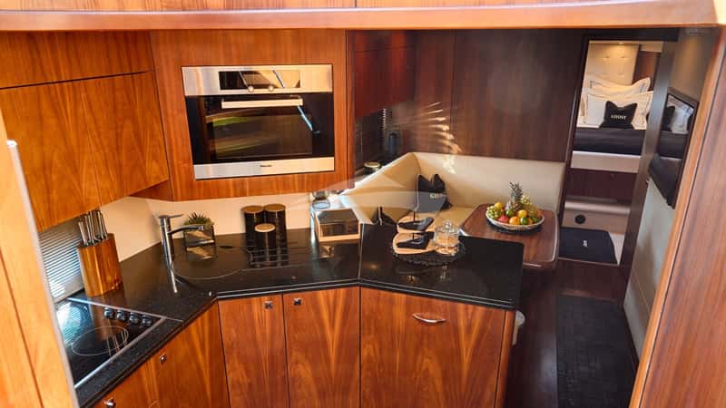 GHOST 22m motor yacht charter, photo 4