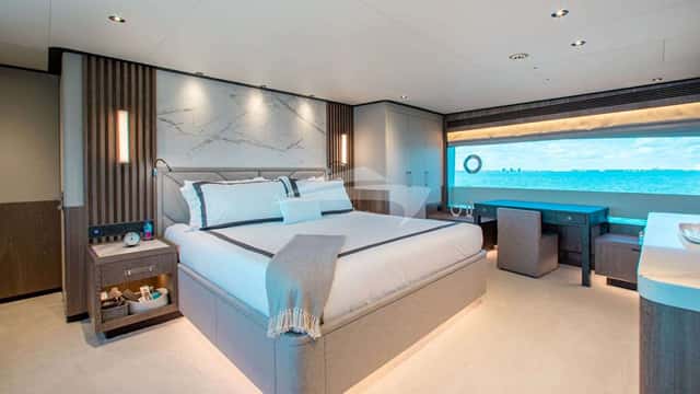 FREEDOM yacht charter photo 5