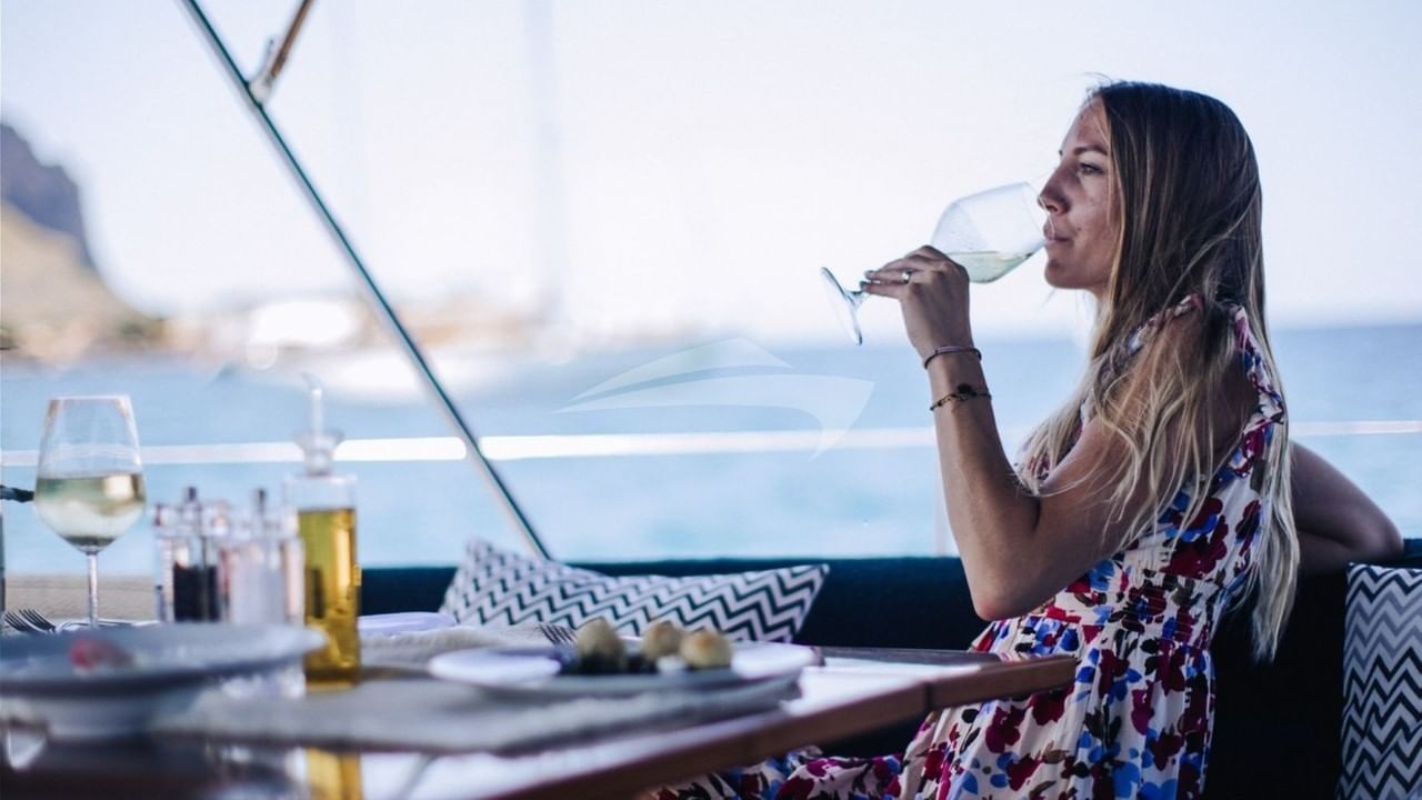 FREE AT LAST LIFESTYLE