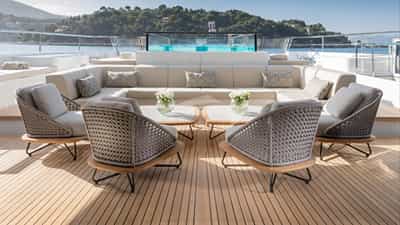 Deck & Pool