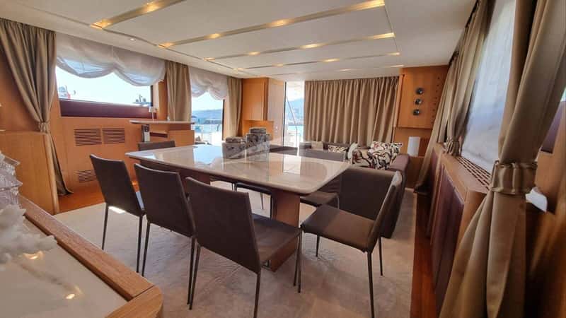 RED ROSE 26m motor yacht charter, photo 4