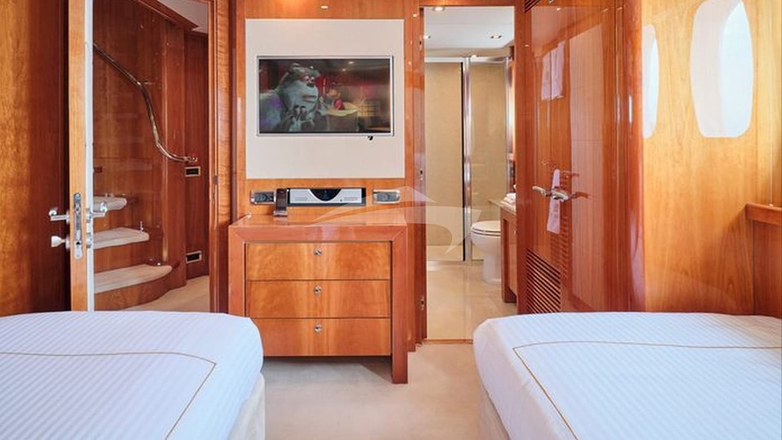 WHITE PEARL I, photo from the yacht portfolio 3