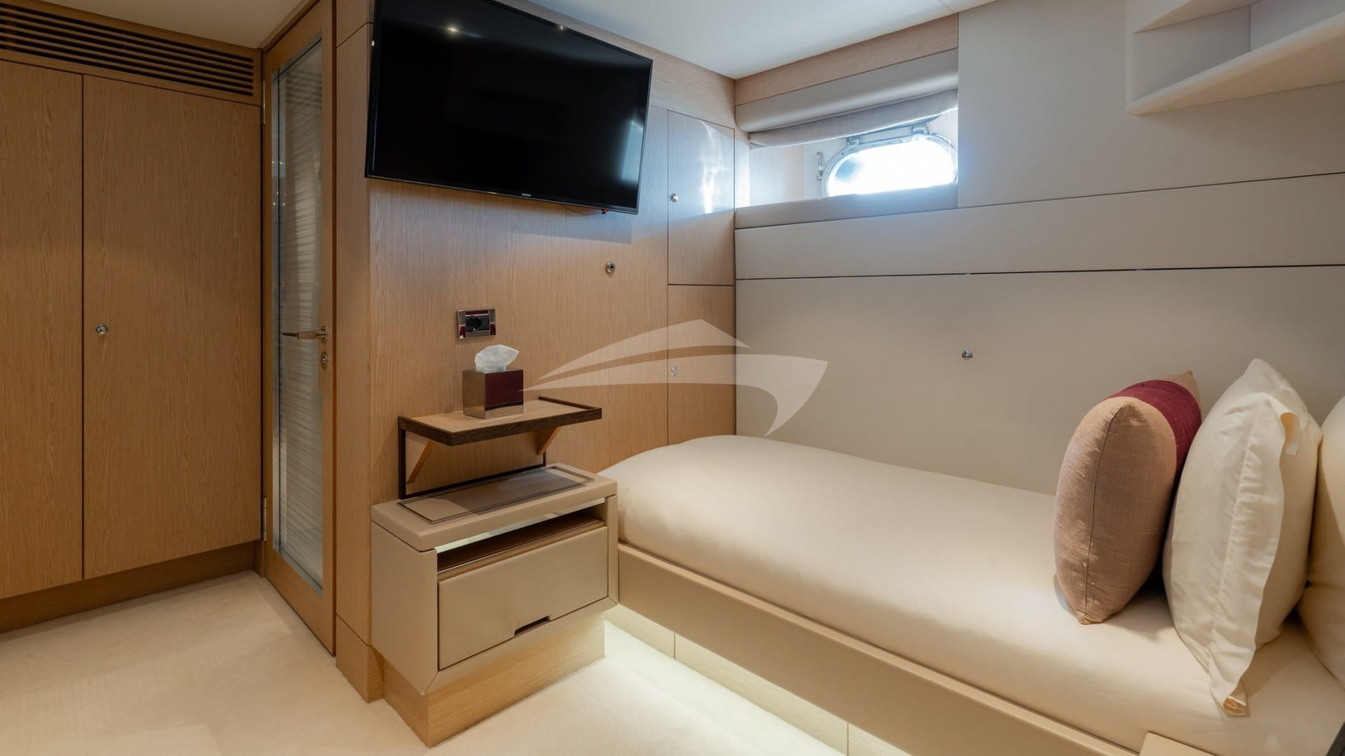 Twin Cabin without Pullman