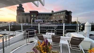 Flybridge Aft Sunbathing