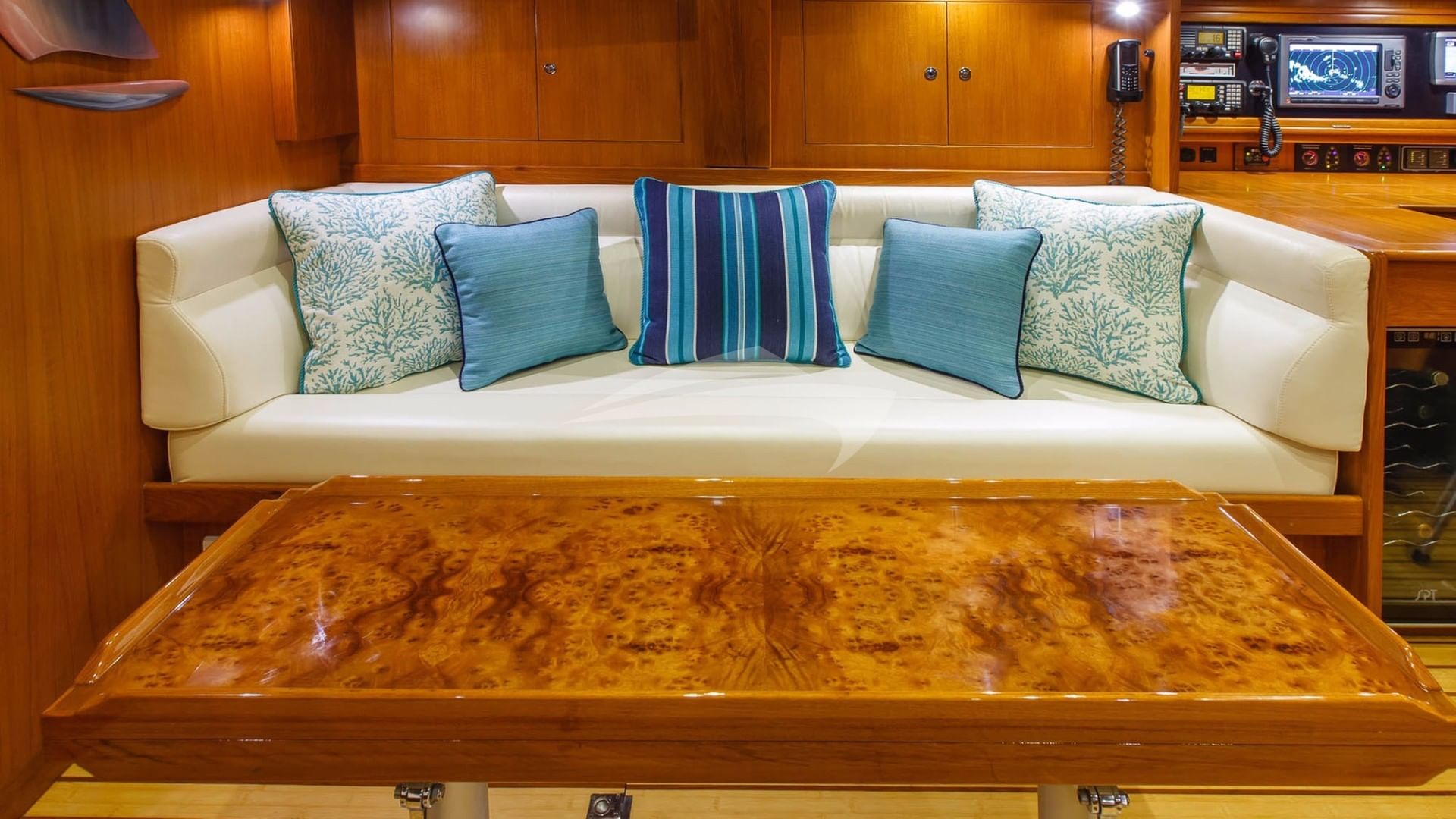 New salon soft furnishings - Oct 2017