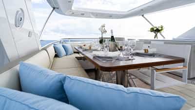 Flybridge