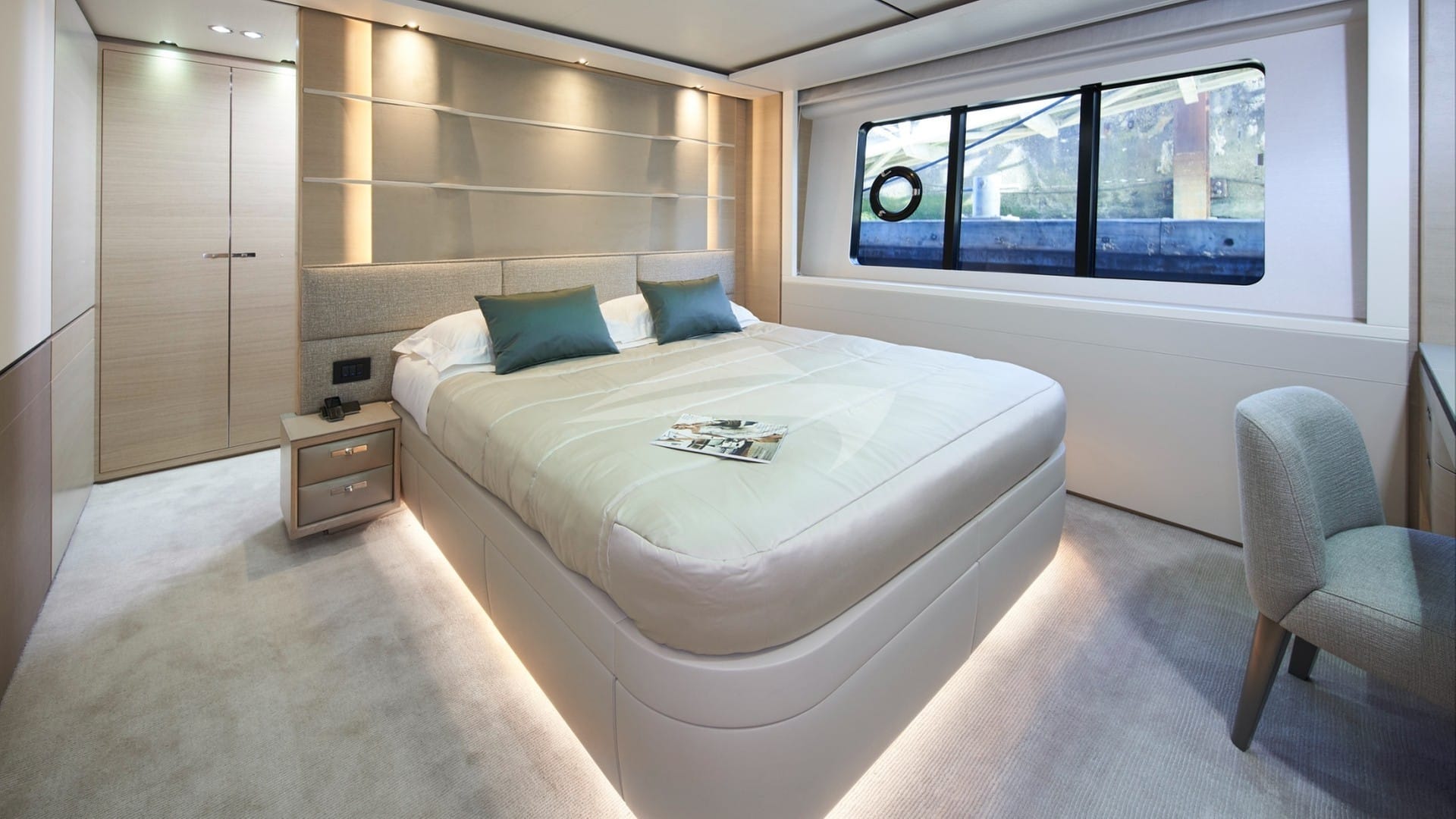 Aft Port VIP Cabin