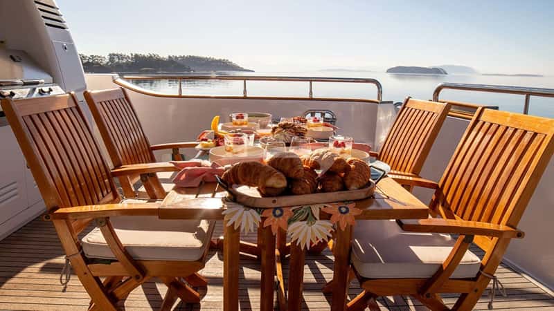 SERENDIPITY 26m motor yacht charter, photo 3