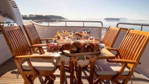 Yacht Charter SERENDIPITY With Worth Avenue Yachts