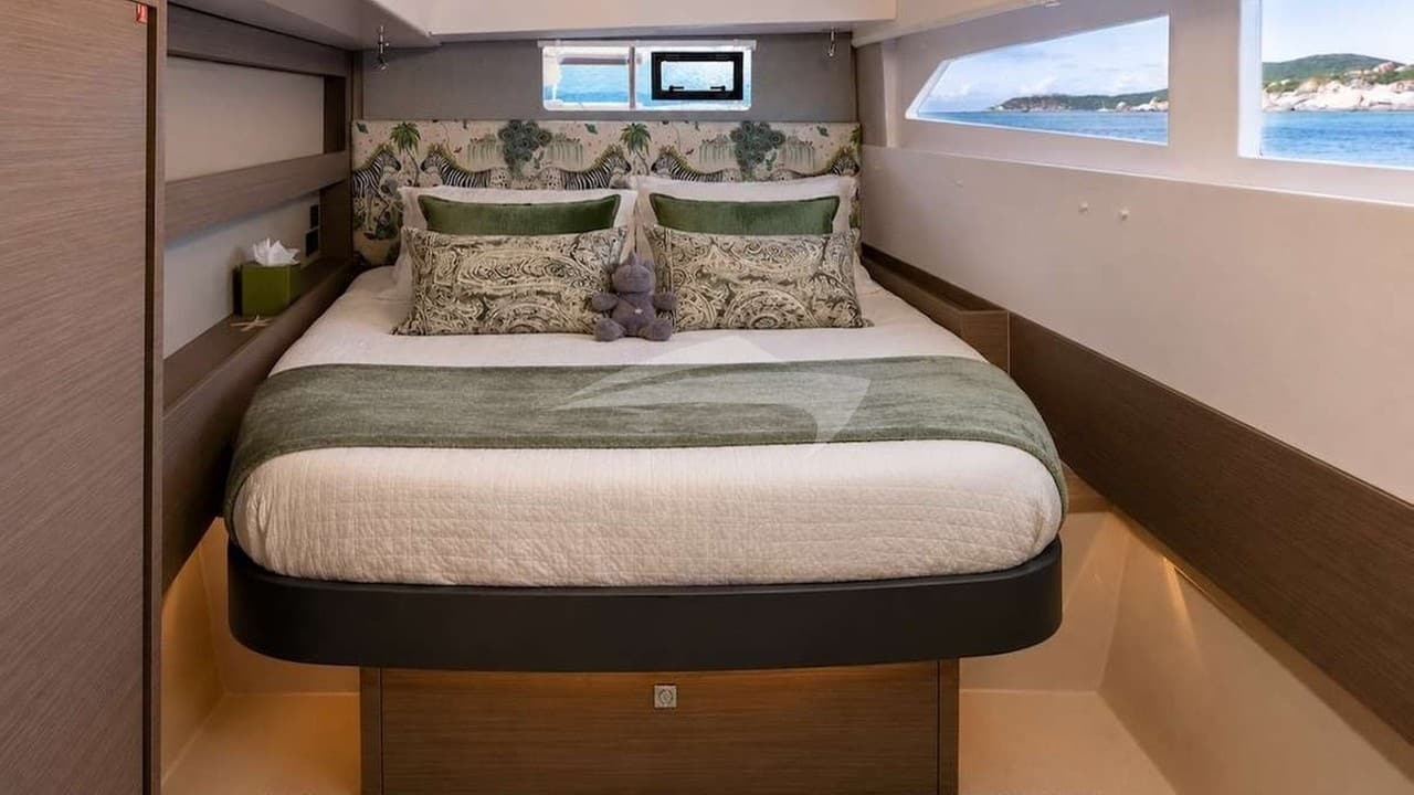 SASHALON, photo from the yacht portfolio 8