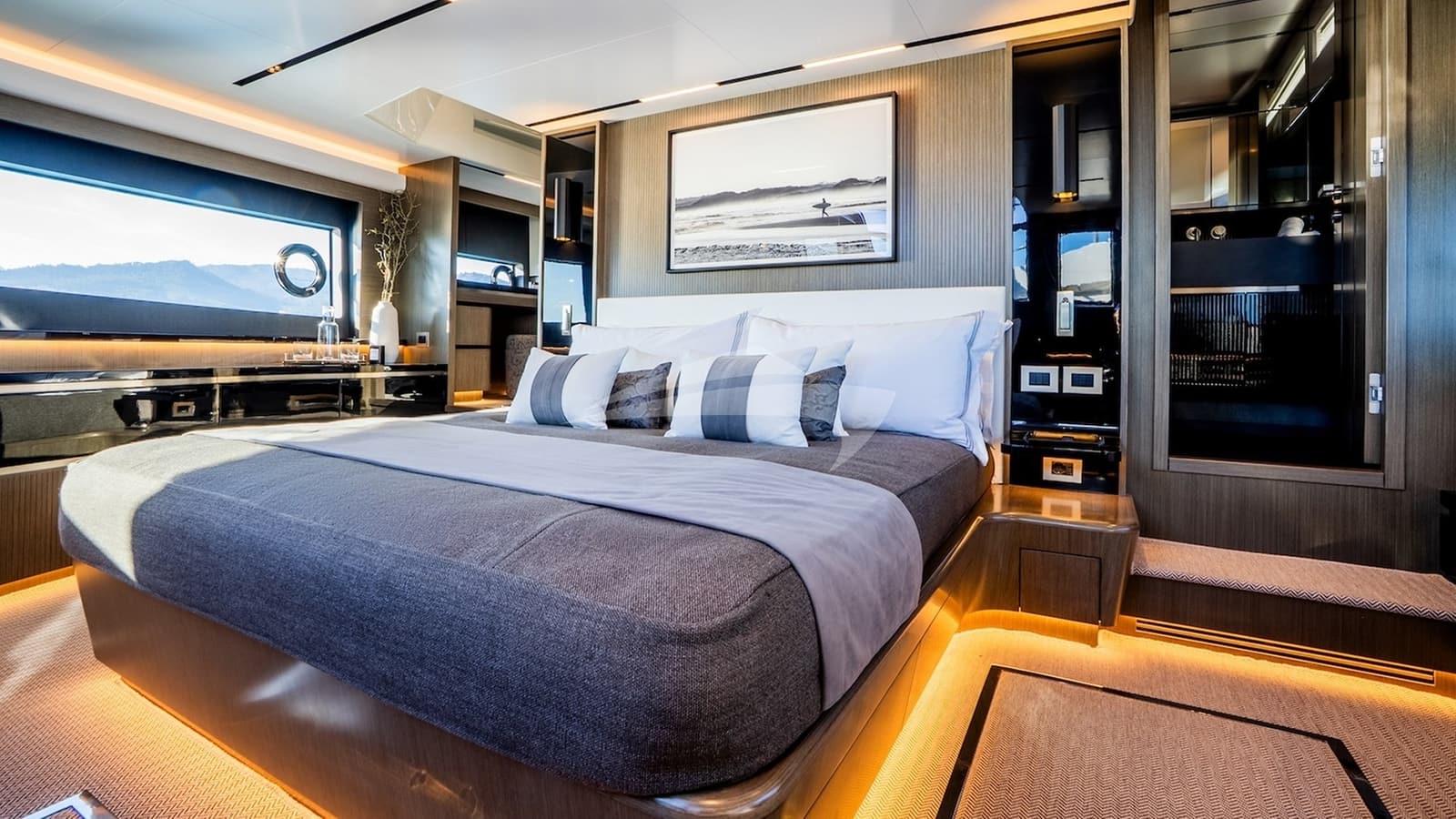KNEAD IT, photo from the yacht portfolio 23