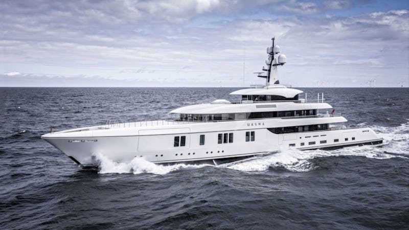 Yacht Charter LUNASEA