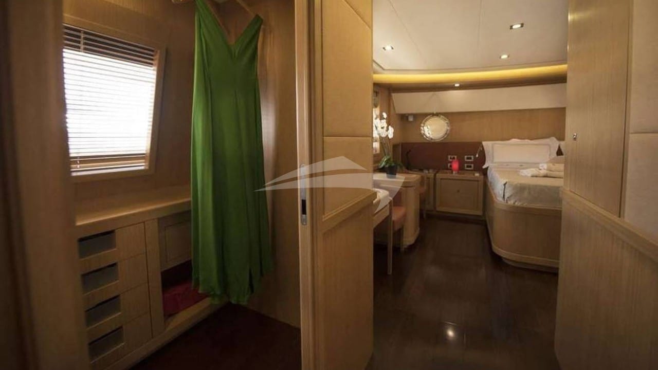 Guest Cabin and Bathroom