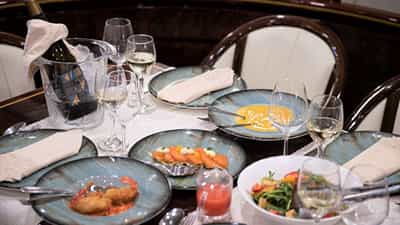 Dining Details