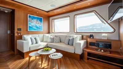 Bridge deck lounge area