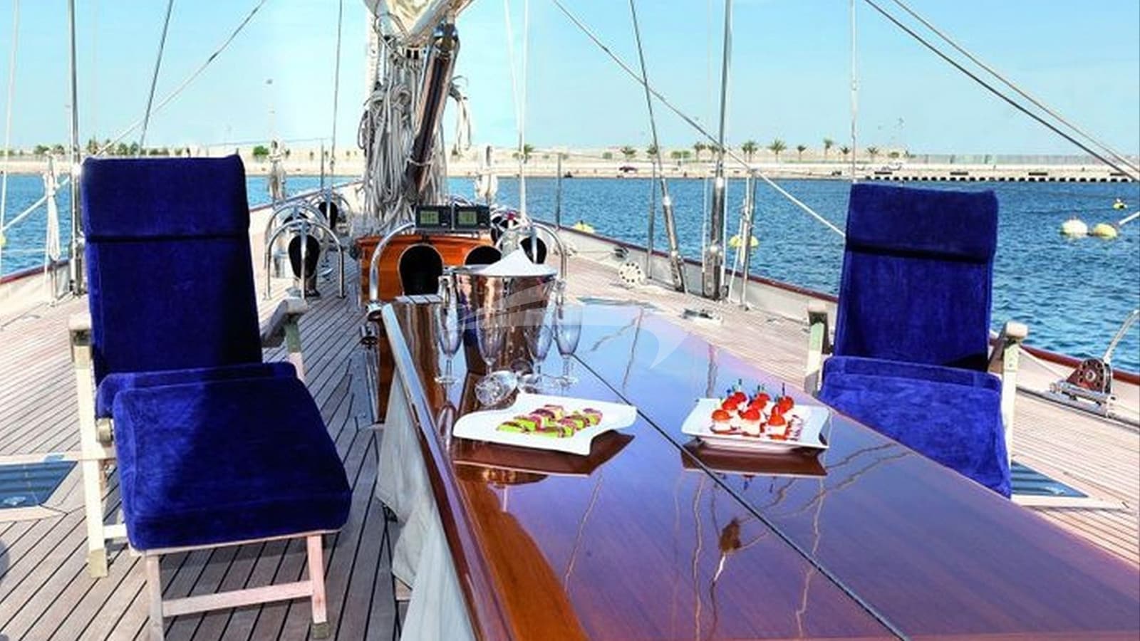 SEABISCUIT, photo from the yacht portfolio 17