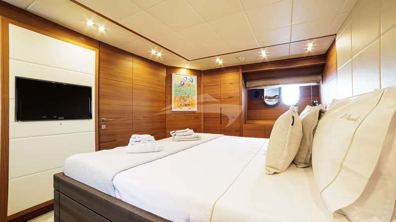 EL PECADO 24m motor yacht charter, photo 7