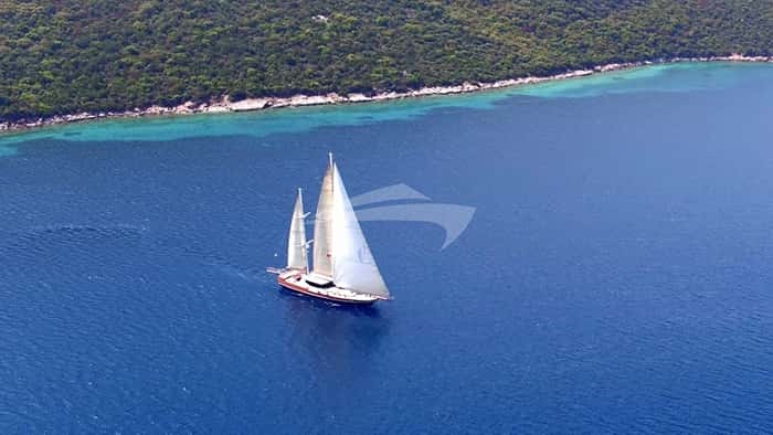 DRAGON FLY 39m sailing yacht charter, photo 3