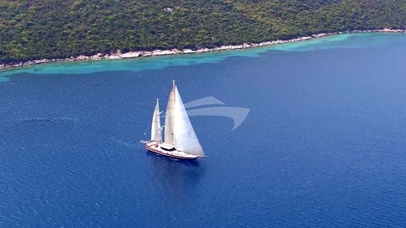 DRAGON FLY 39m sailing yacht charter, photo 3