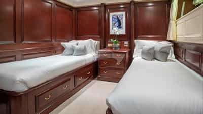 Twin Cabin