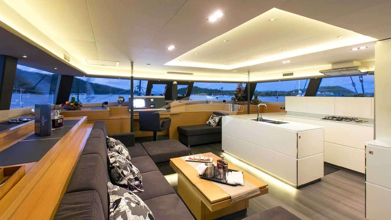 Saloon lounge. Formal dining in cockpit area.