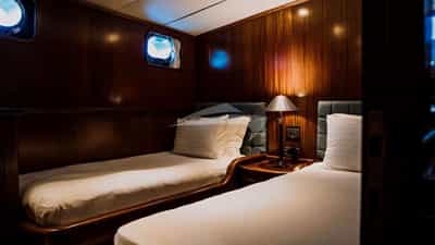 Twin Cabin