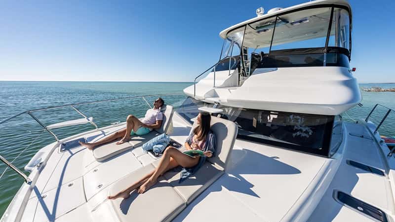 SEADUCTION 13m motor yacht charter, photo 3