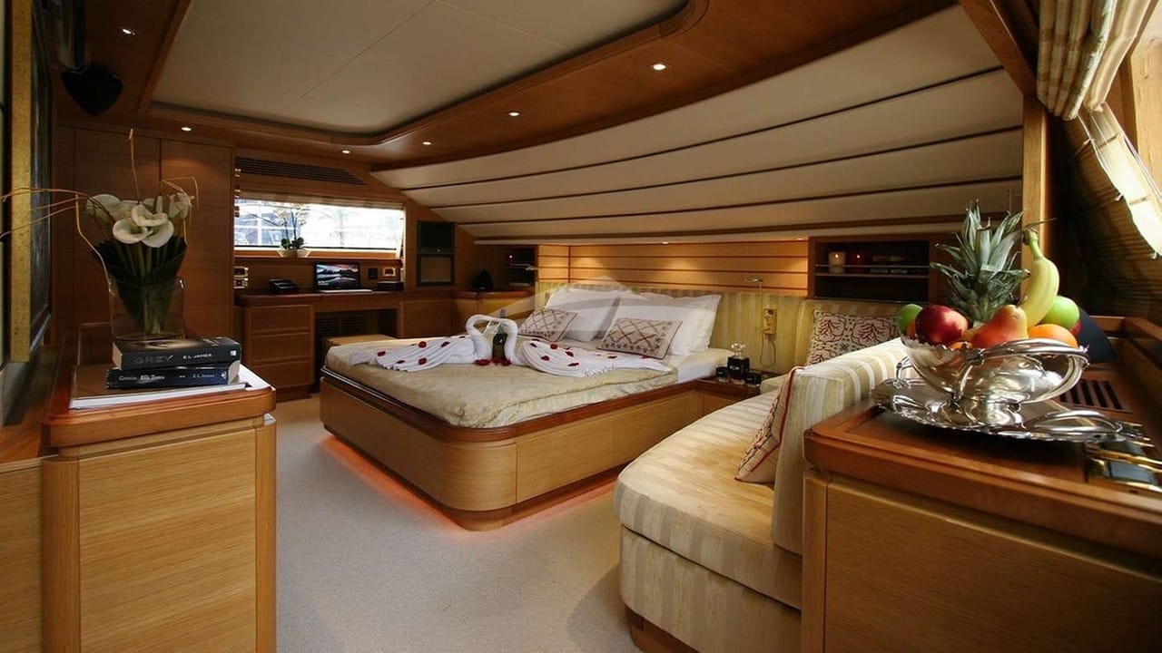 MASTER CABIN