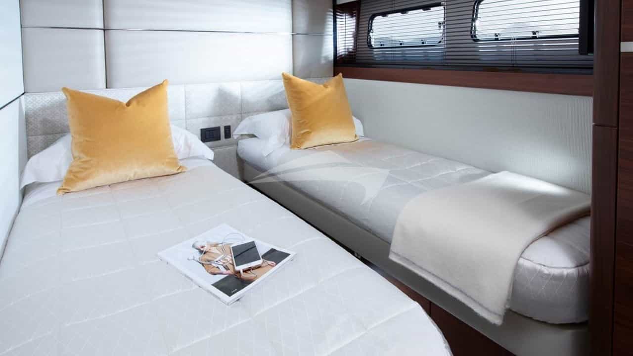 Twin Cabin