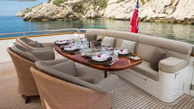 Al Fresco DIning