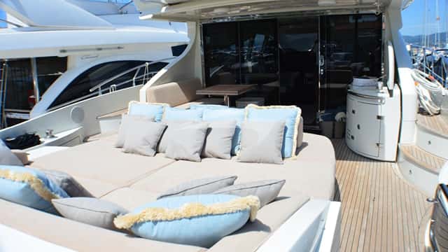YACHTI yacht charter photo 4