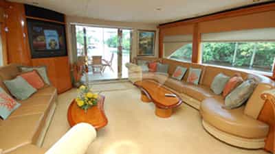 Main Salon view