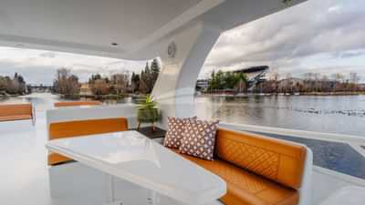 Flybridge