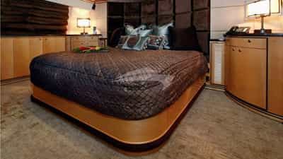 Guest Cabin