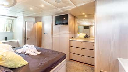 PRIME TIME 27m motor yacht charter, photo 8