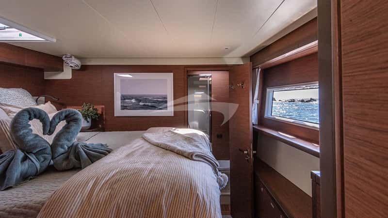 LIQUID ZEN 16m sailing yacht charter, photo 5