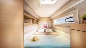 Guest cabin fwd starboard side