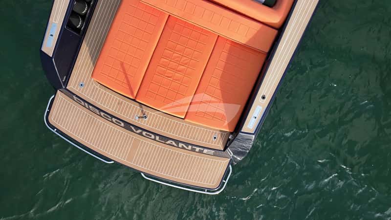 DISCO VOLANTE 12m motor yacht charter, photo 5