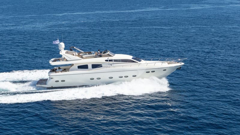Motor Yacht Amoraki external